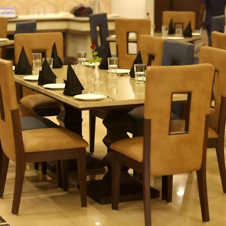 Hotel Imperia Suites Jalandhar Dış mekan fotoğraf