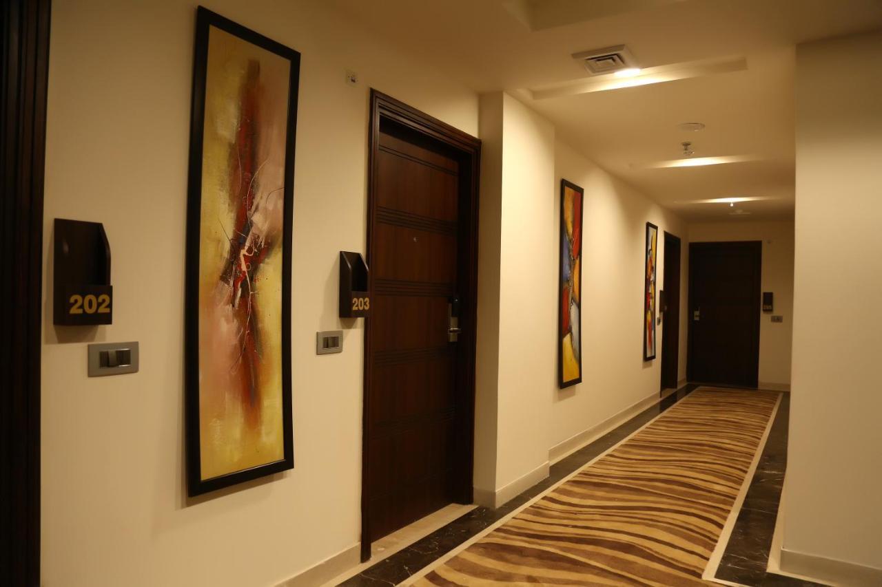 Hotel Imperia Suites Jalandhar Dış mekan fotoğraf
