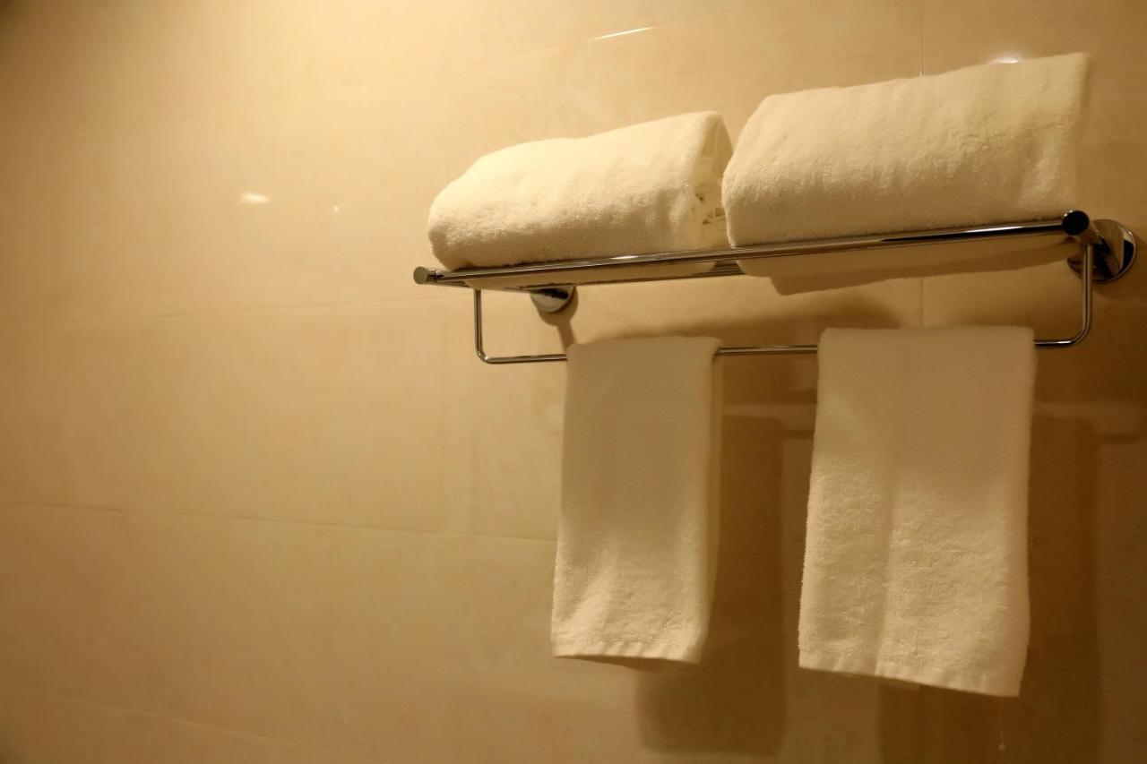 Hotel Imperia Suites Jalandhar Dış mekan fotoğraf