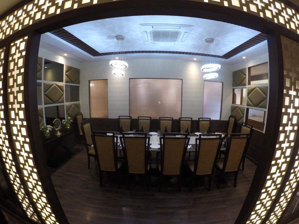 Hotel Imperia Suites Jalandhar Dış mekan fotoğraf