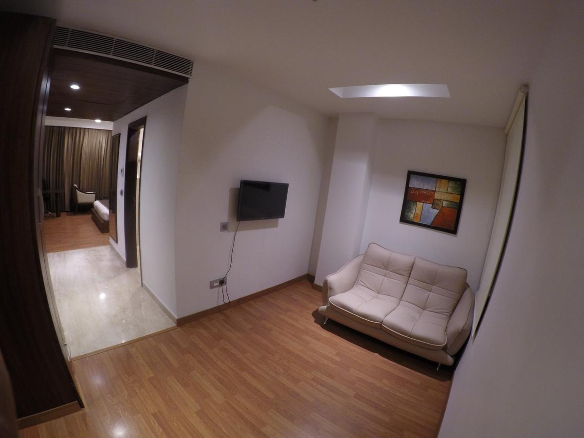 Hotel Imperia Suites Jalandhar Dış mekan fotoğraf